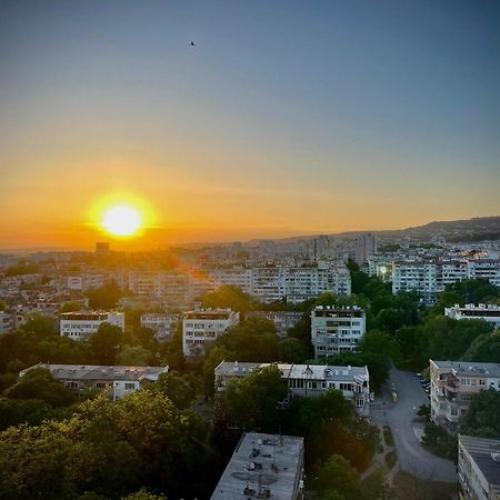 Appartamento Апартамент Flowers Varna Esterno foto
