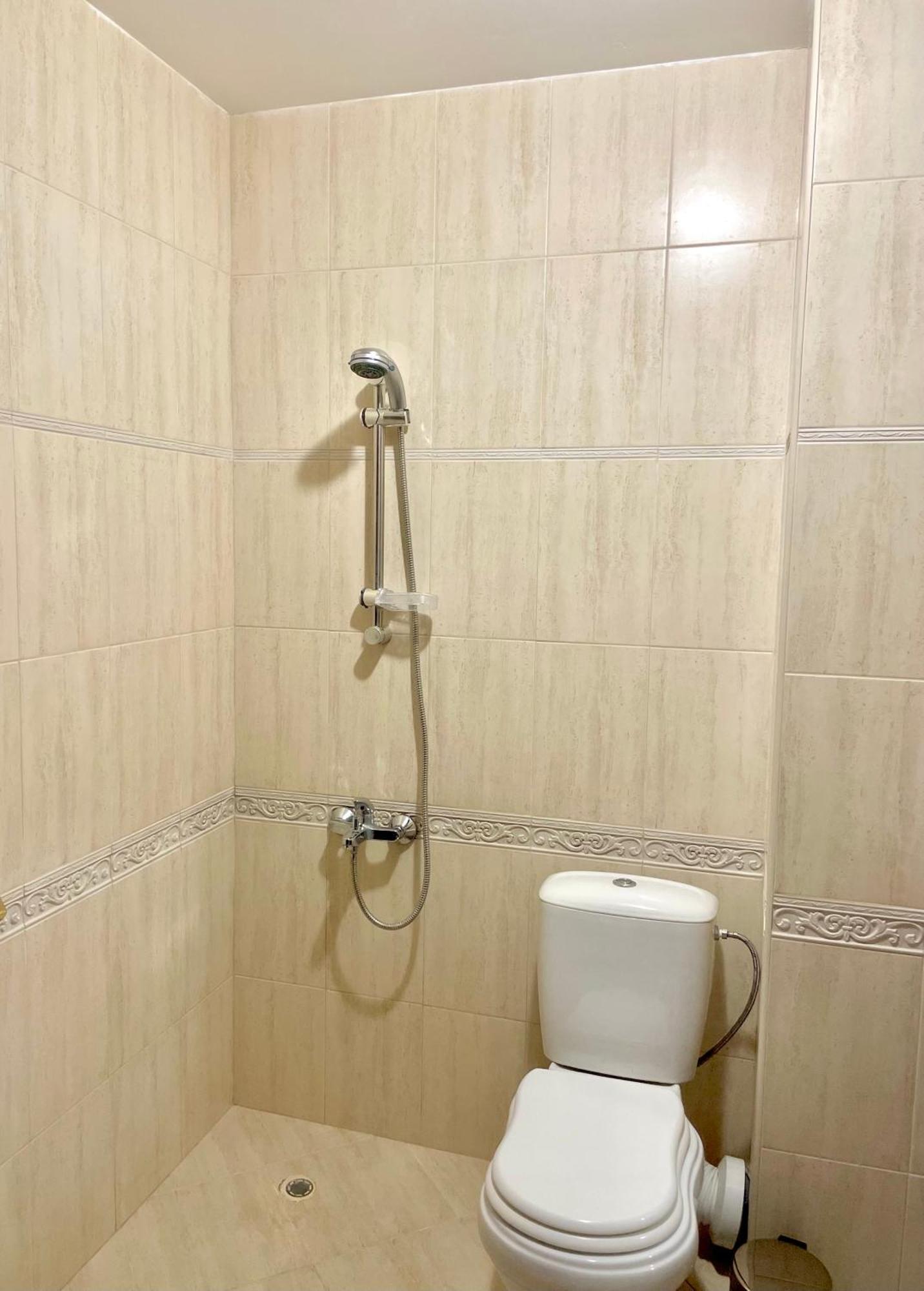 Appartamento Апартамент Flowers Varna Esterno foto